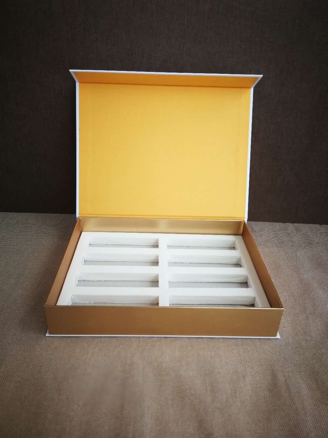 讓保健品包裝盒代替產(chǎn)品來(lái)說(shuō)話(huà)，鄭州禮盒廠(chǎng)家做到了